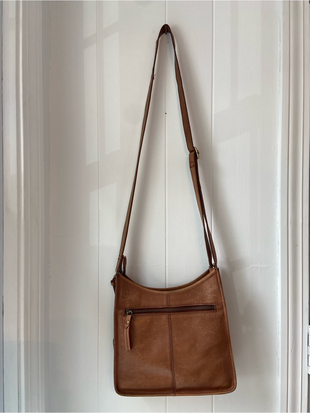 BORN Tan Leather Crossbody Distressed Hobo Bag - Picture 10 of 14